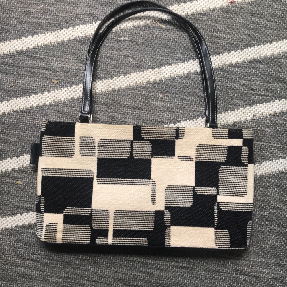 KATE SPADE • Chenille Black & White handbag 👜